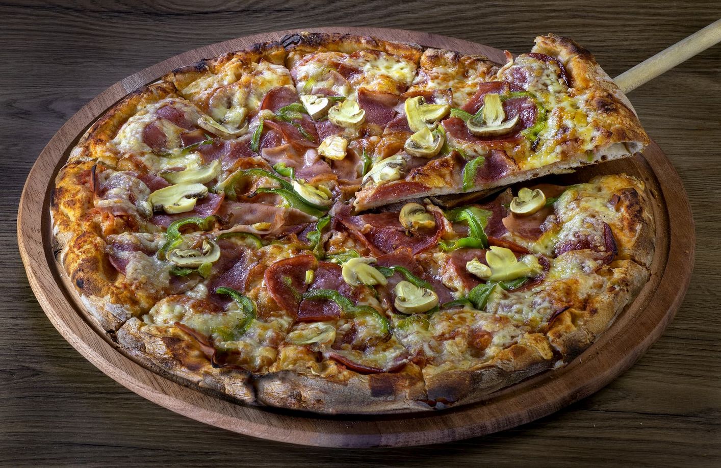 A Special pizza cut into twelve slices